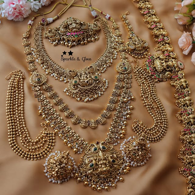 Jadau lakshmi Peacock carved Bridal Set