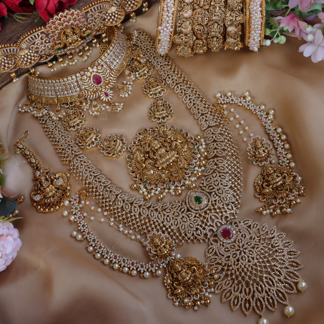 Gold jewellery Combo set for women