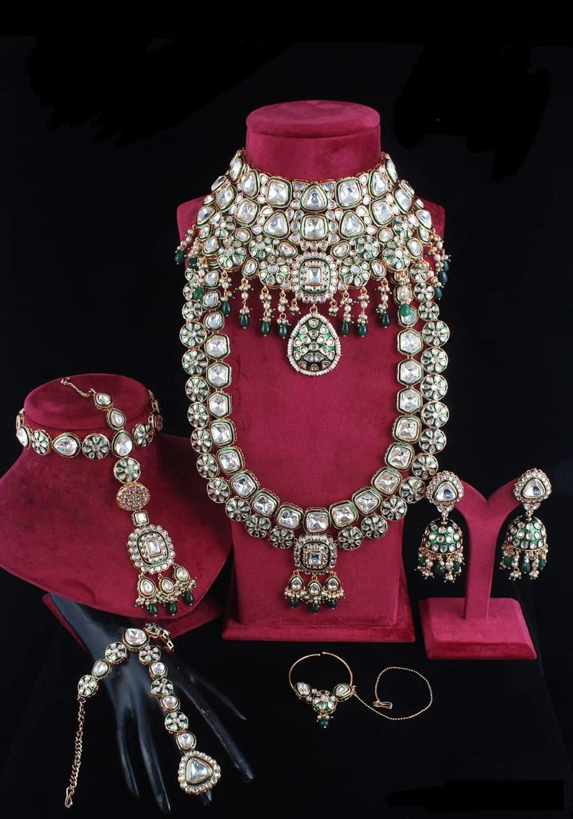 Bindu Bling Super Look Necklace Set